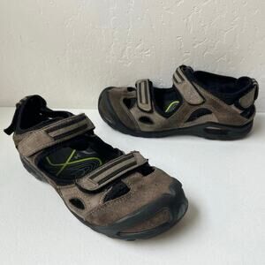 Ecco Sandals Boys Kids Size 34/3 Tan Closed Toe Leather Outdoors Hiking Gorpcore
